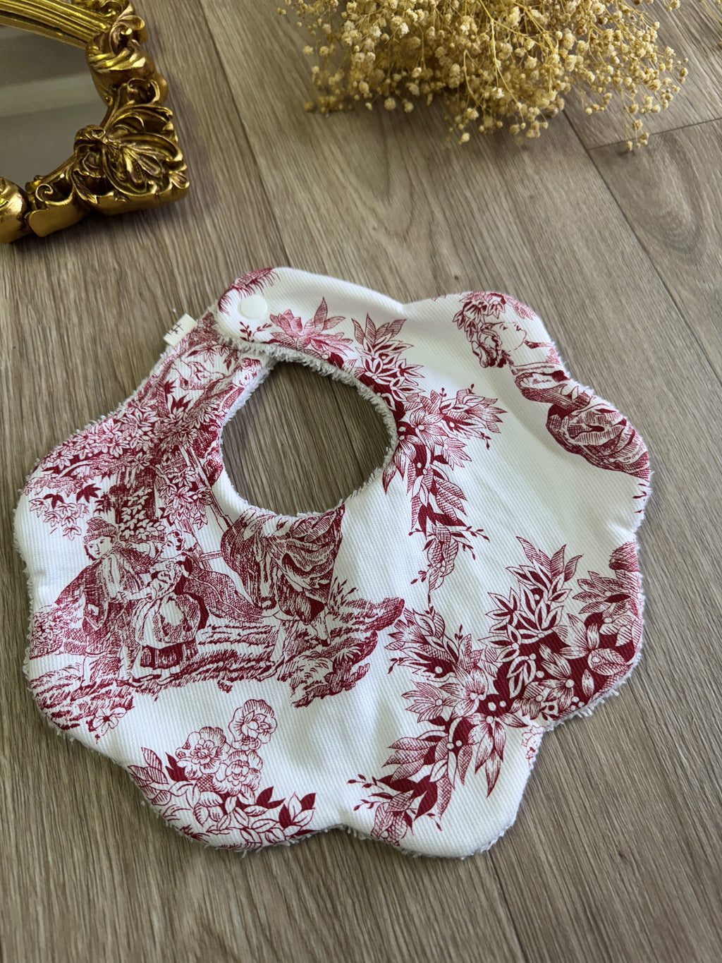 Bavoirs Fleur en Gaze de Coton Museline - Tendance Florale pour Bébé